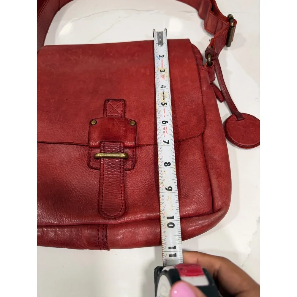 Harbour 2nd Red Leather Crossbody Messenger Bag Anchor Charm Distressed Vintage